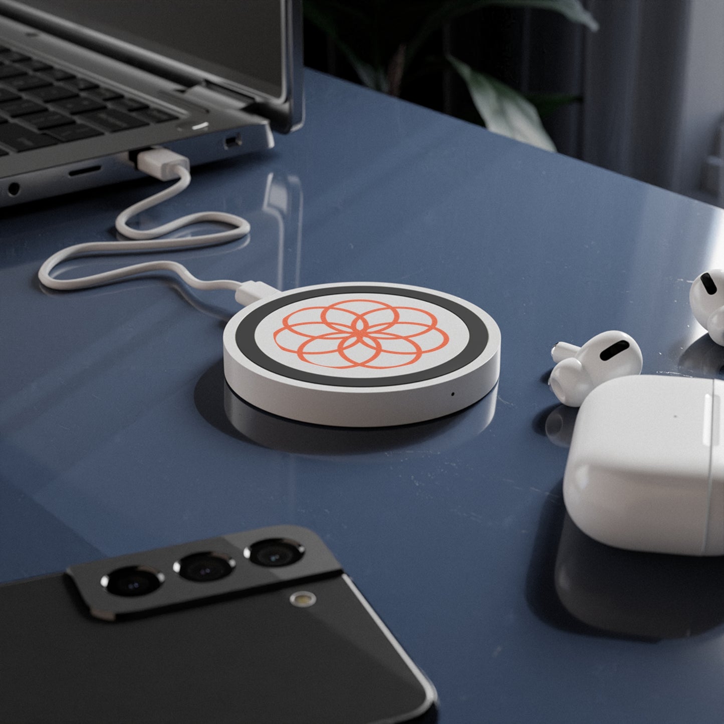 Wireless Charging Pad, Quake Charger, Modern Tech Accessory, Desk Organizer, Home Office Gift, Minimalist Decor, Eco-Friendly Gadget